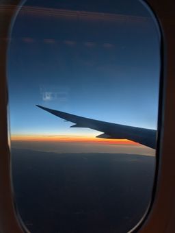 Sonnenaufgang aus dem Flugzeug